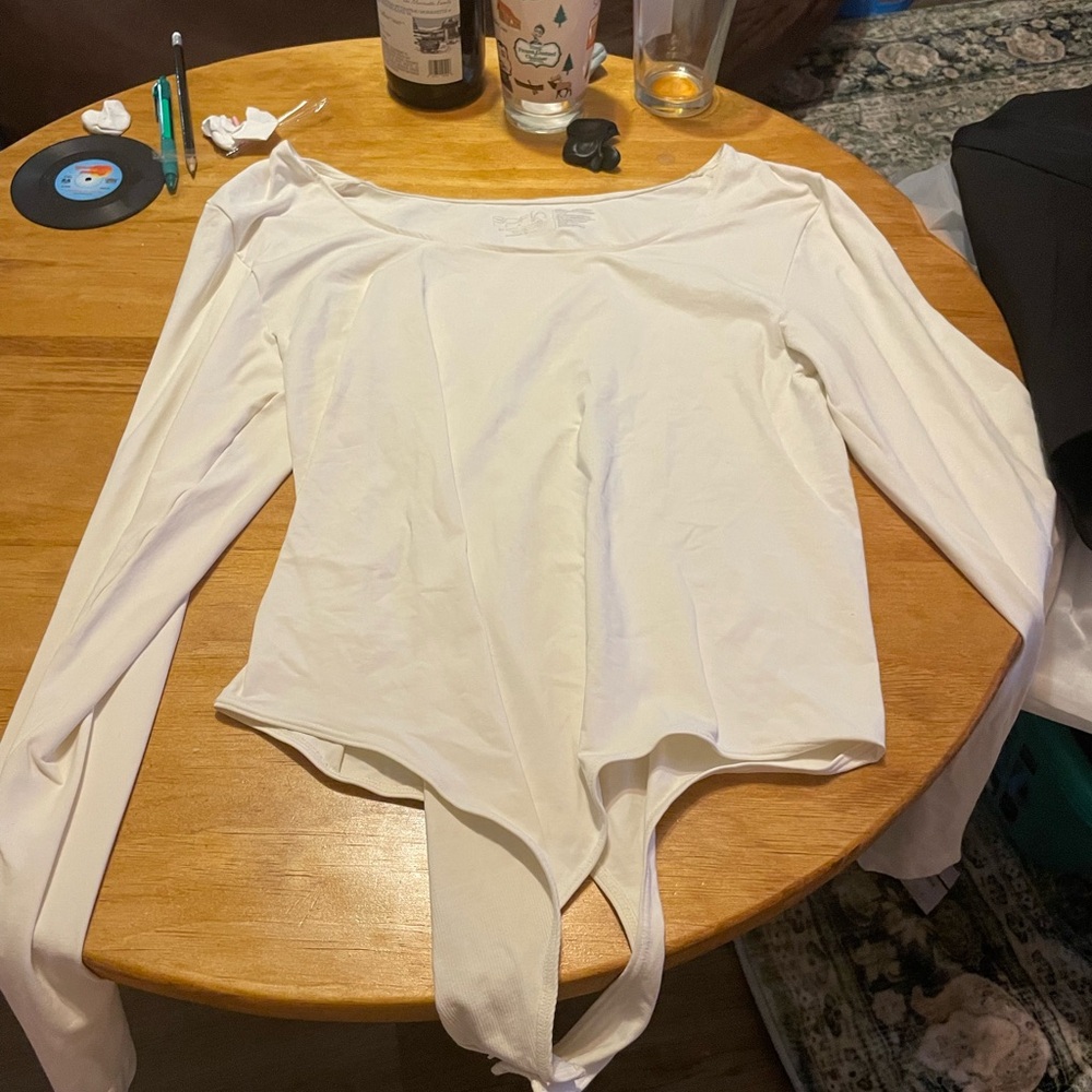 Sofia by Sofia Vergara Cream Fitted Tie Front Bodysuit
